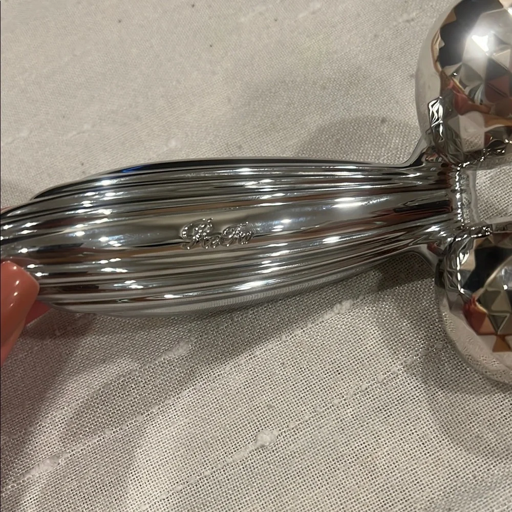 Refa Carat Ray face and body massager, used only couple of times.